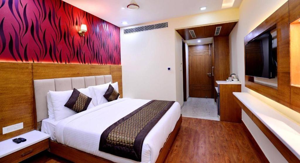Hotel White アムリトサル エクステリア 写真